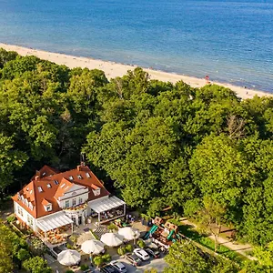 Dworek Admiral 3*, Sopot Poland